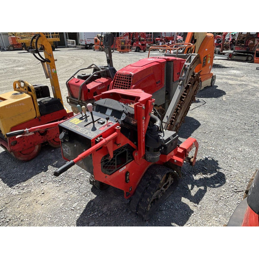 Trancheuse à chenilles Vermeer RTX150 – 110 h