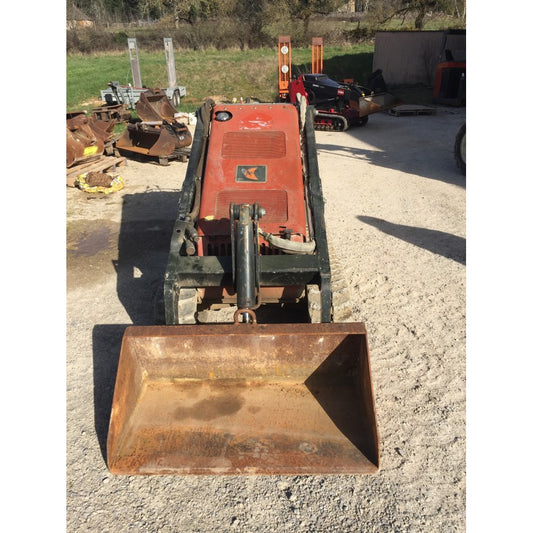 Porte-outils à chenilles DITCH WITCH SK500 – Honda 27 CV