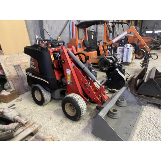 Porteur multi-outils Ditch Witch Zahn R300 – 923 h